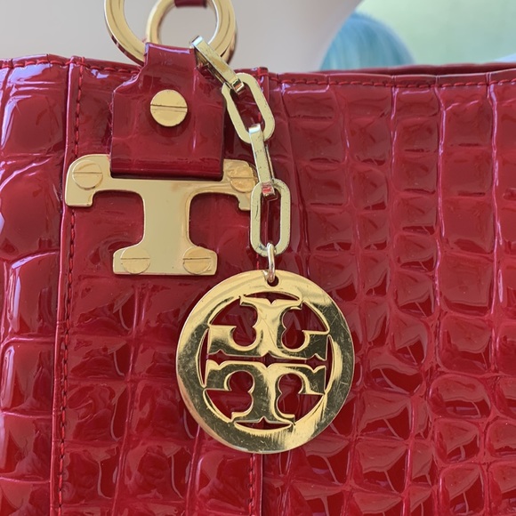 Tory Burch Red Jordana Croc Embossed Tote Bag - Picture 2 of 11